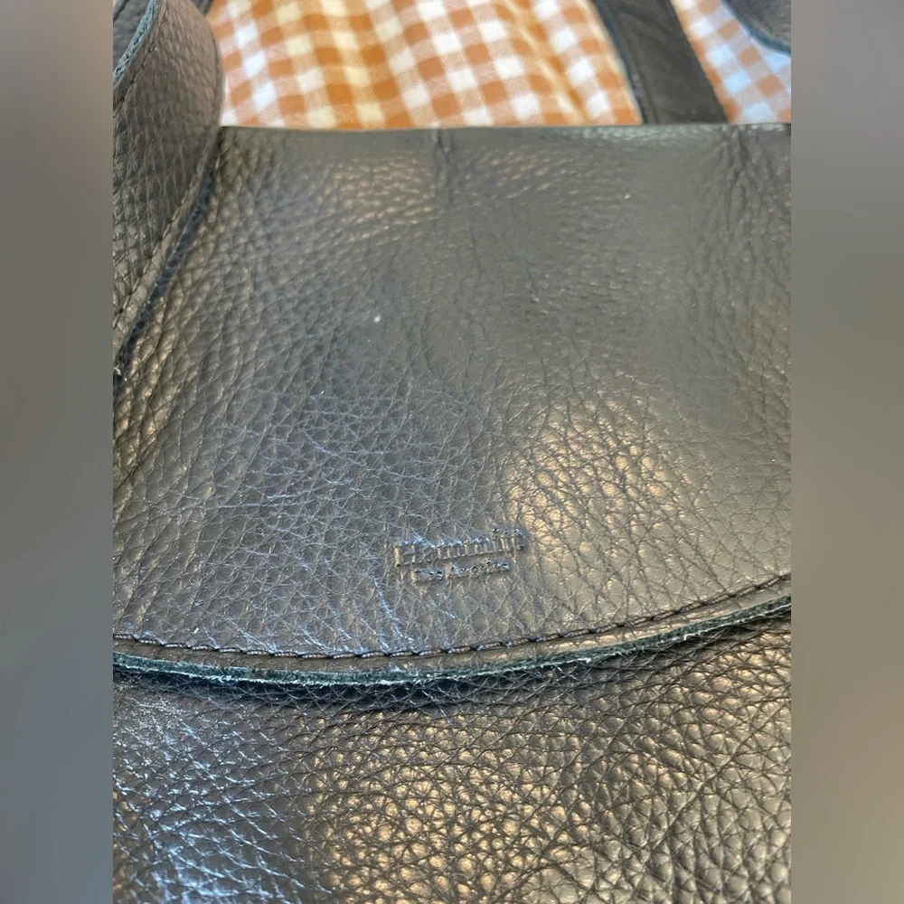 Jammie Black Leather Shoulder Bag - Picture 2 of 6